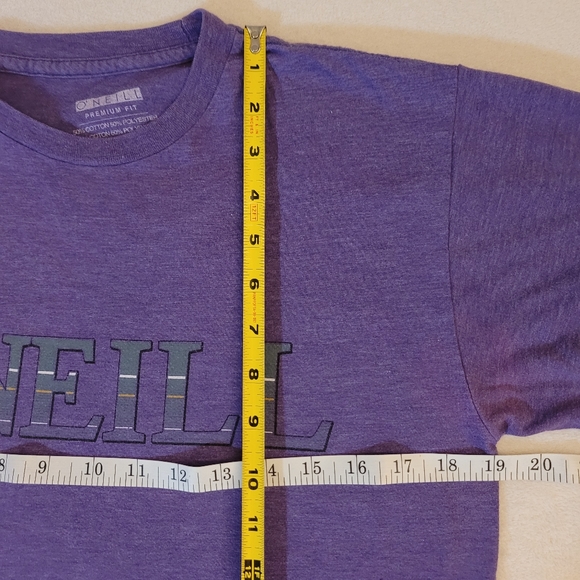 O'Neill | Premium Fit Short Sleeves Small T-Shirt purple & grey Poly Cotton - Picture 2 of 10